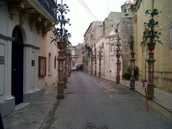 Malta preparativi per la festa malta preparativi per la fasta