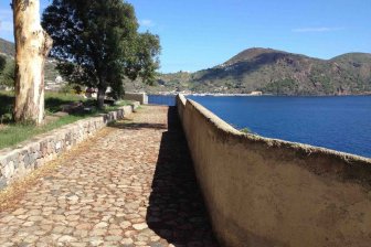 Lipari ...al monastero lipari...al monastero