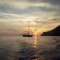 tramonto in barca a vela